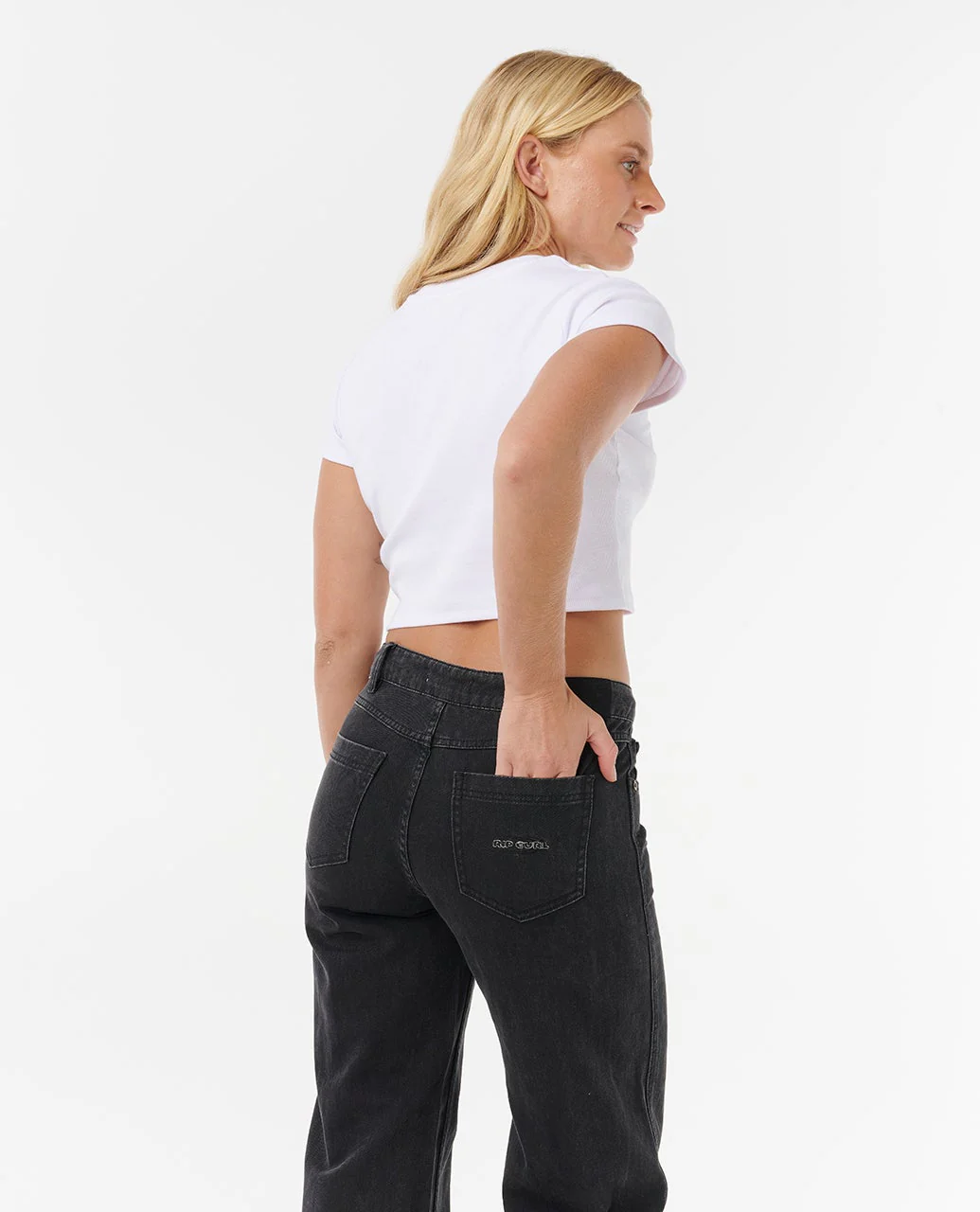 Aggie Relaxed Jeans - Image 6