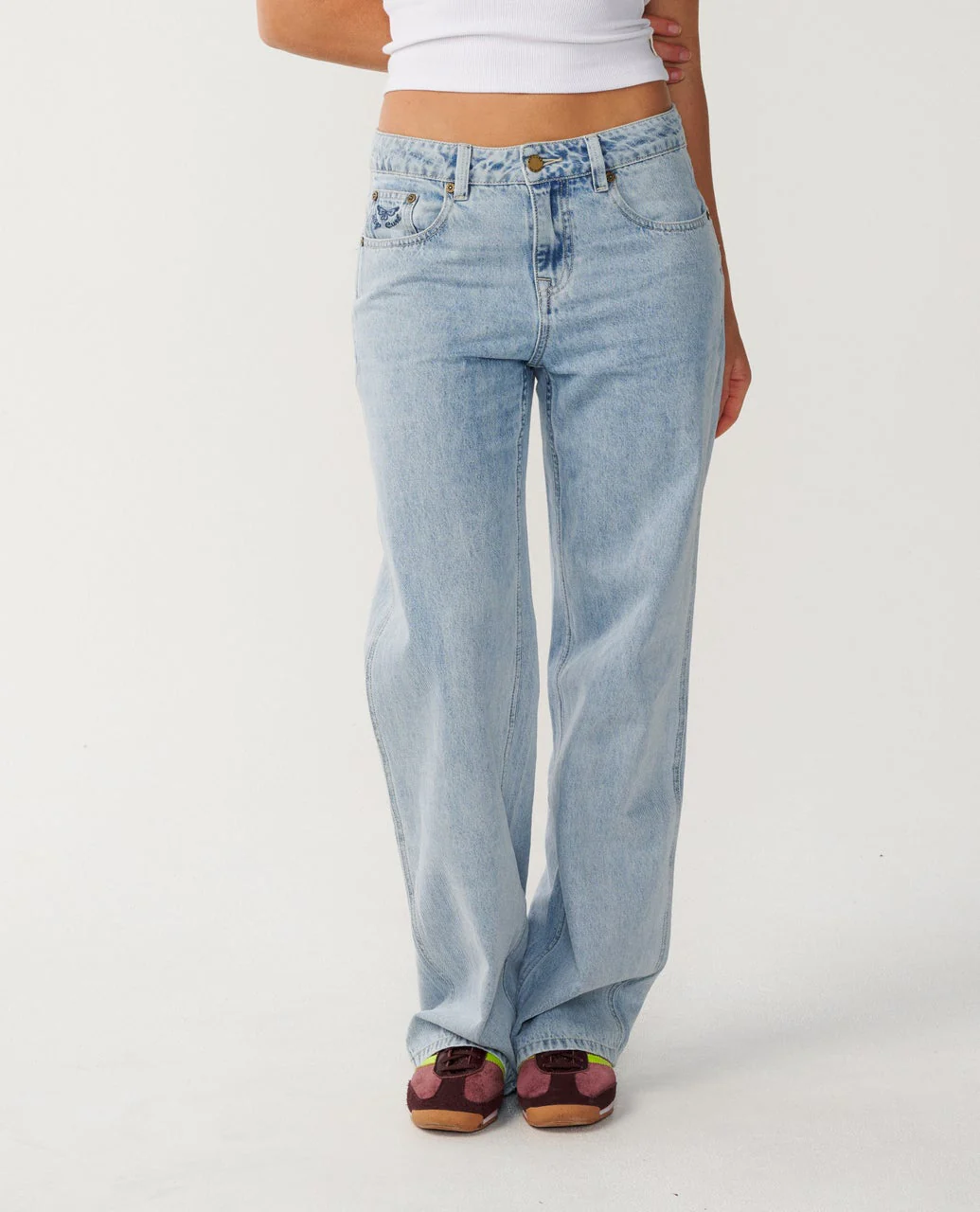 Aggie Relaxed Jeans - Image 4