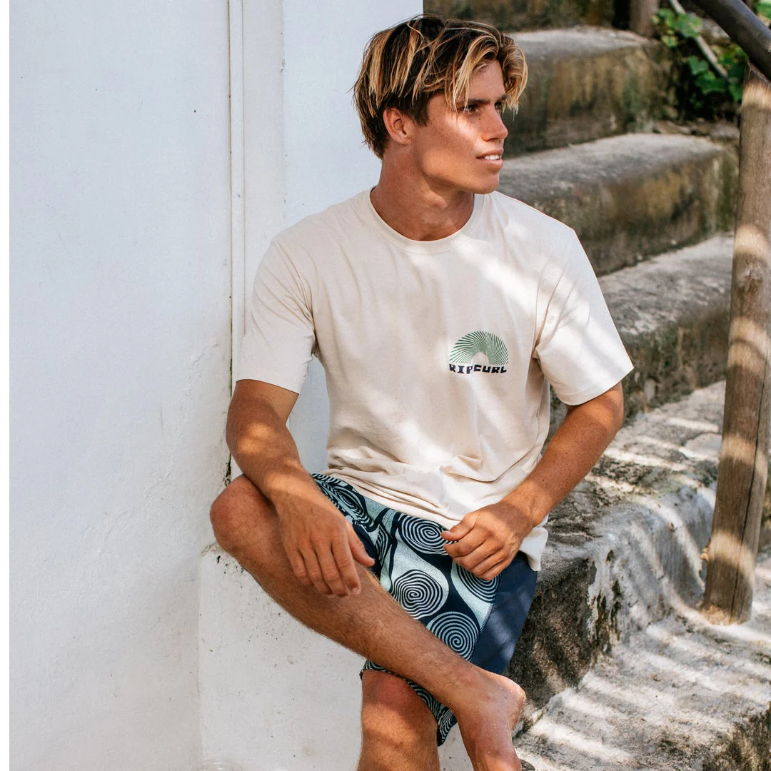 Aots Rising Tee