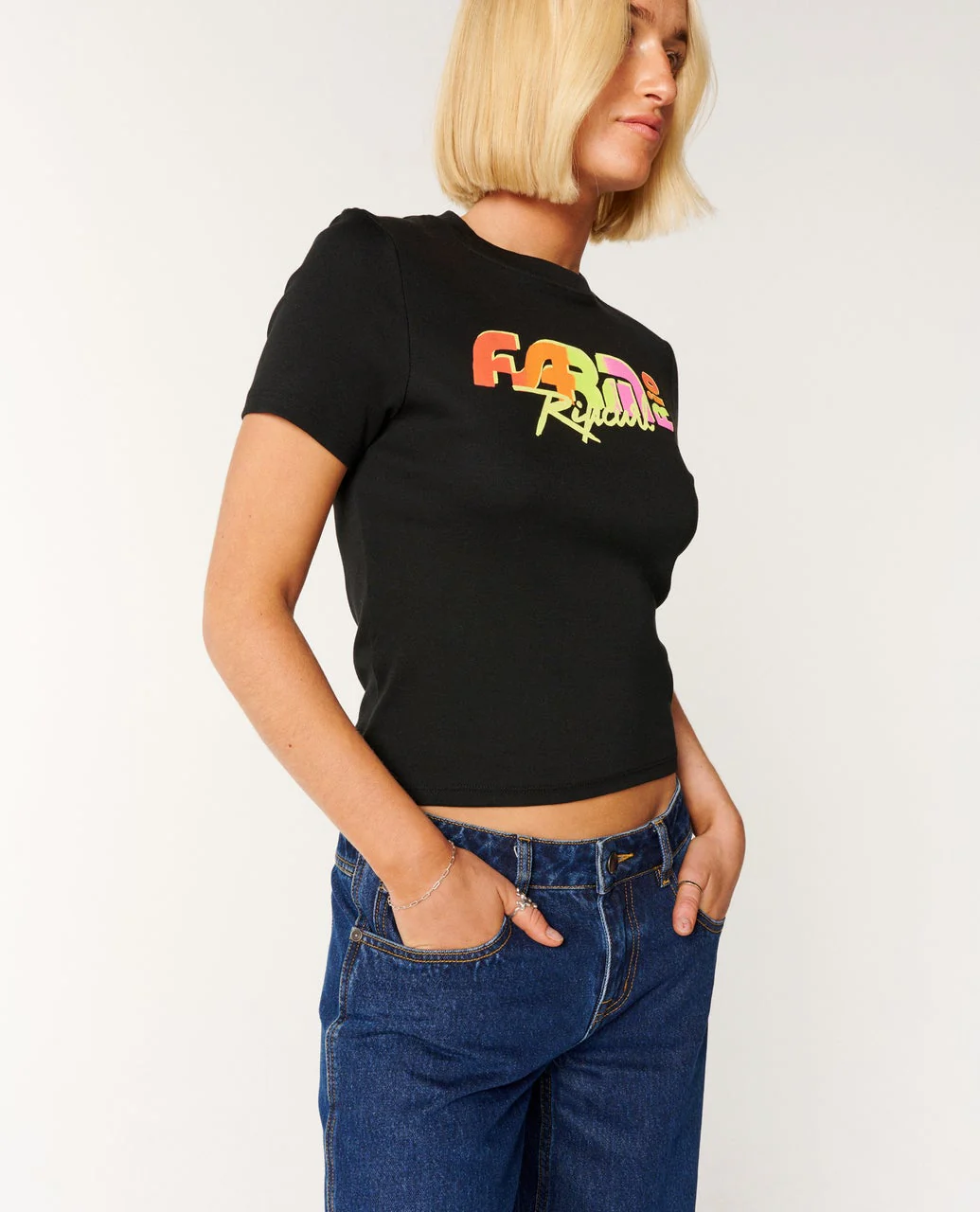 Carioca Fitted Tee - Image 6