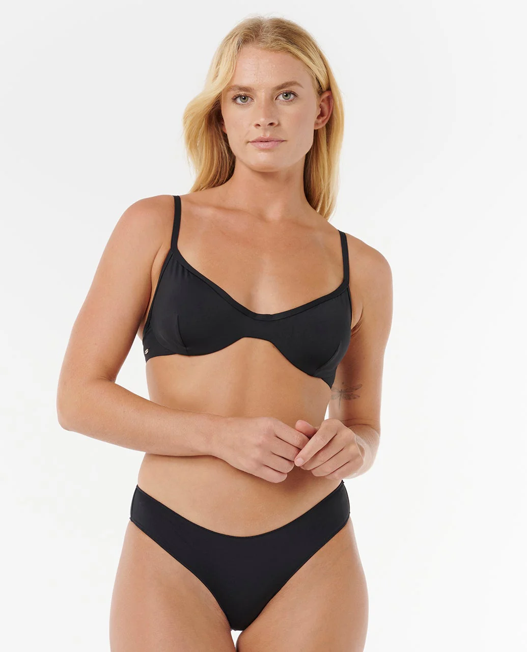 Classic Surf D-DD Bikini Top - Image 6