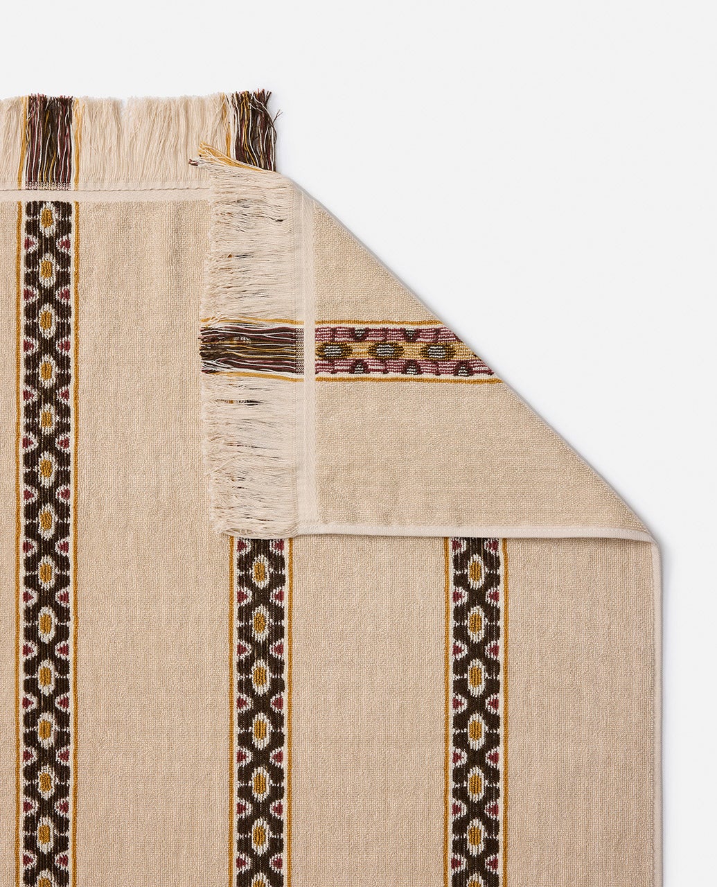 Classic Surf Jacquard Towel - Image 4