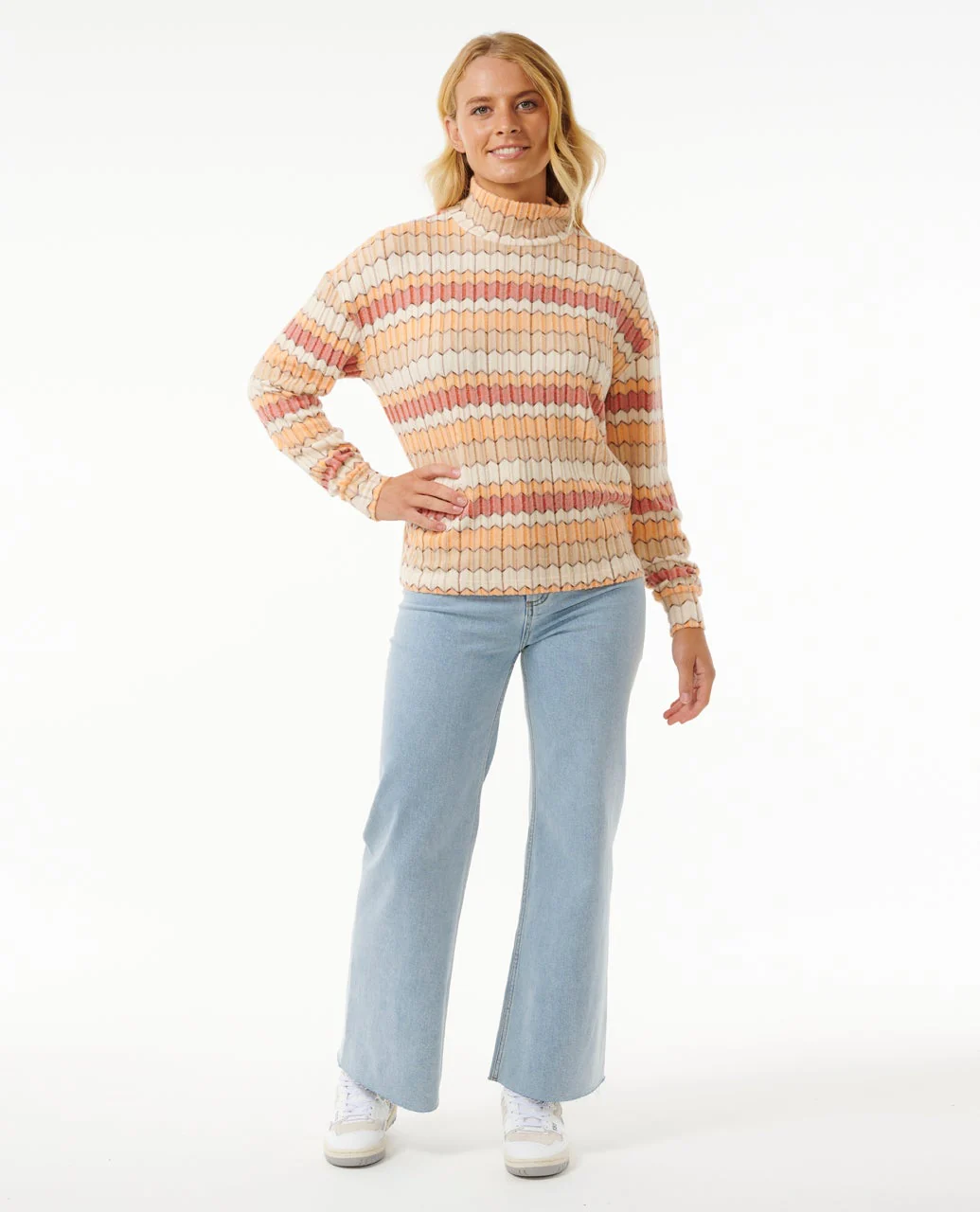 Cosy Crew Fleece - Image 4