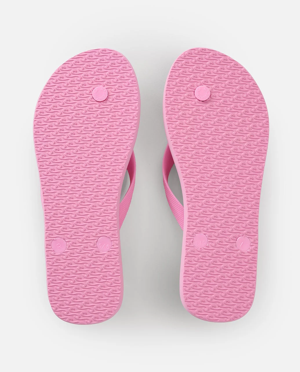 Essential Thongs - Image 4