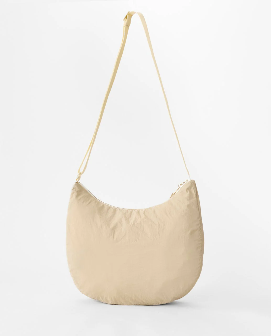 Everyday 8L Sling Bag - Image 3