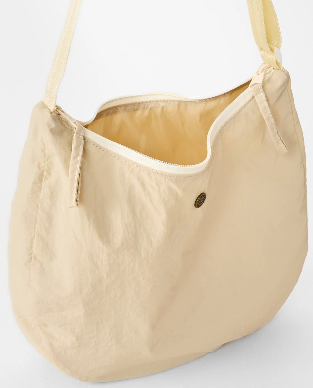 Everyday 8L Sling Bag - Image 5