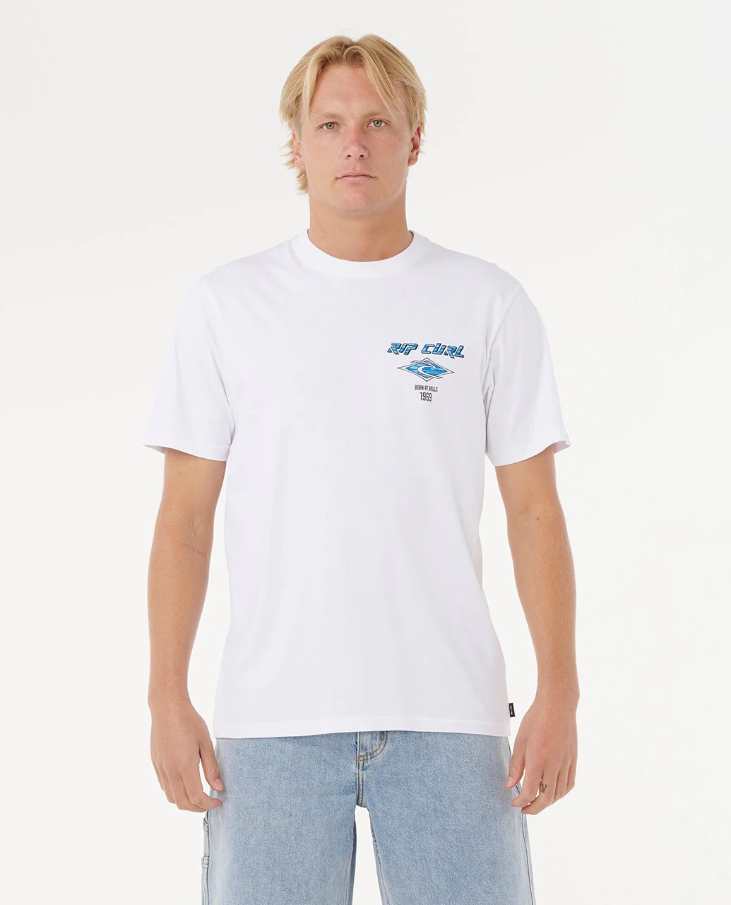 Fade Out Icon Tee - Image 5