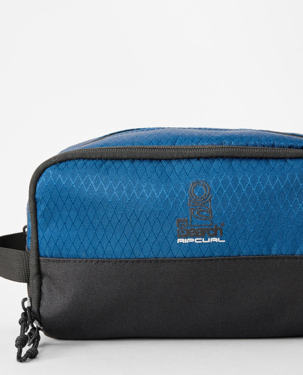 Groom Search Ref Toiletry Bag - Image 7