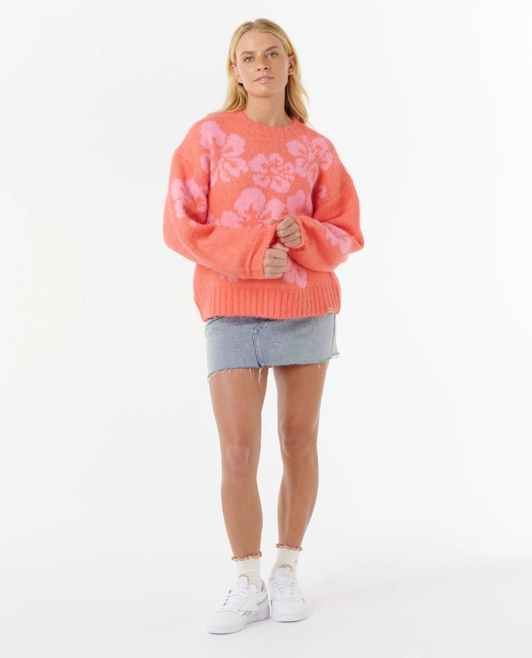 Hibiscus Heat Jacquard Crew - Image 4