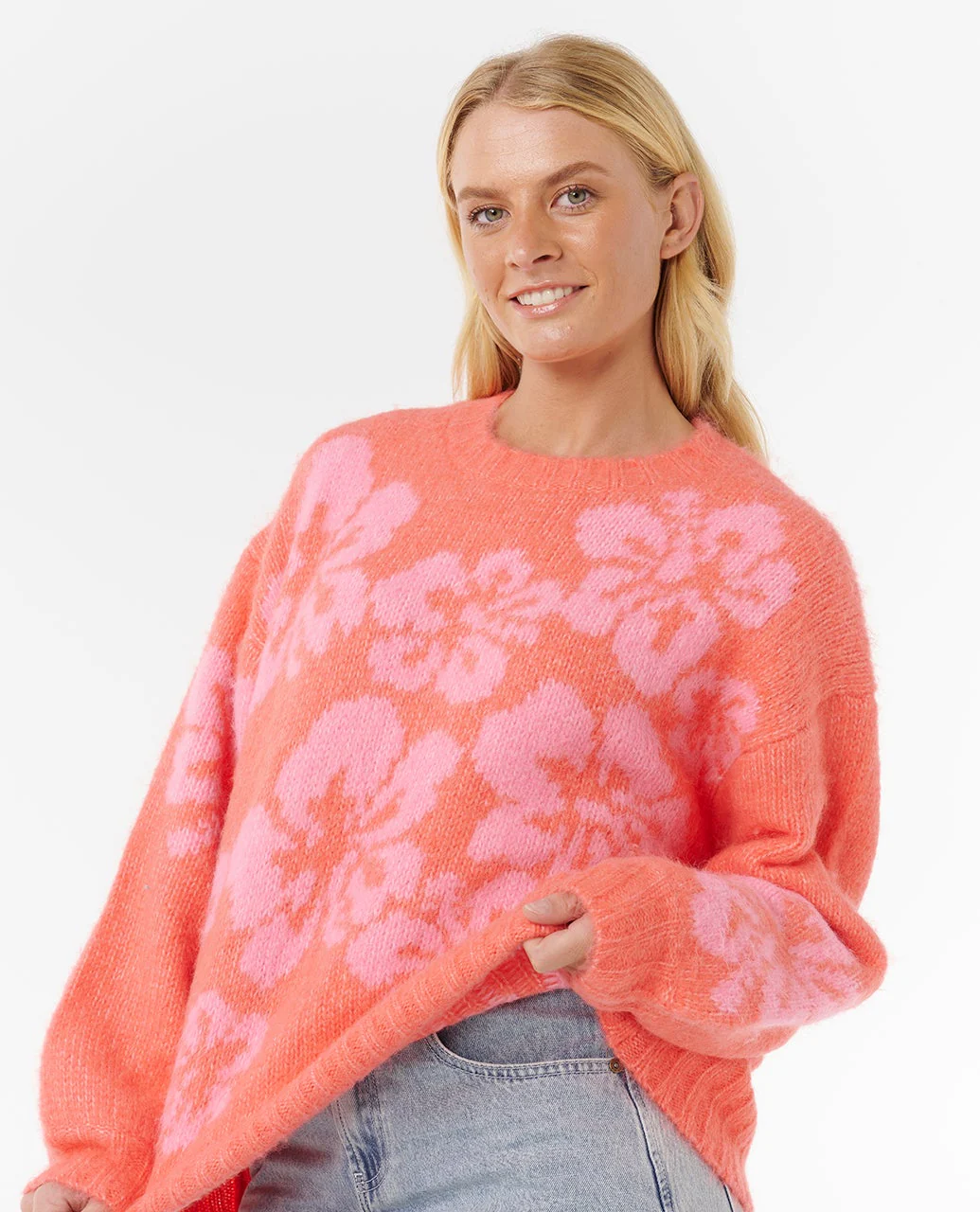 Hibiscus Heat Jacquard Crew - Image 5