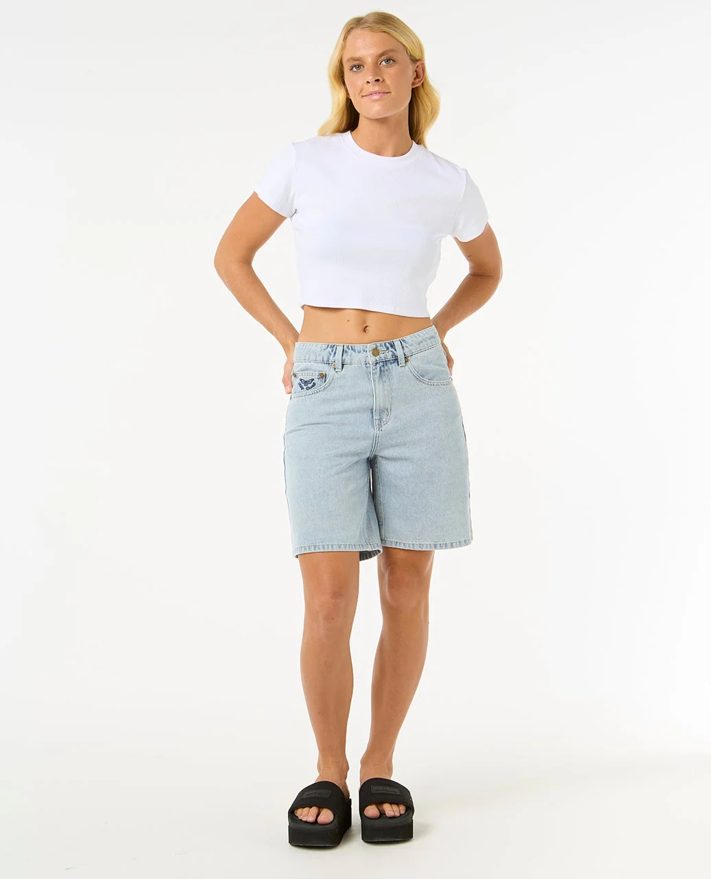 Las Dalias Relaxed Denim Short - Image 4