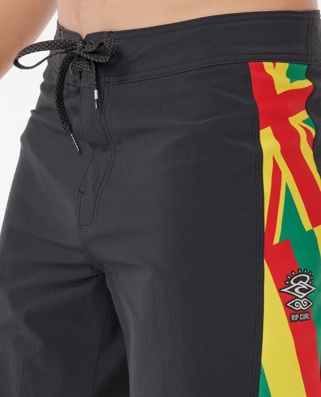 Mirage 3-2-One Eddie Would Go Ultimate 19" Boardshorts - Image 5