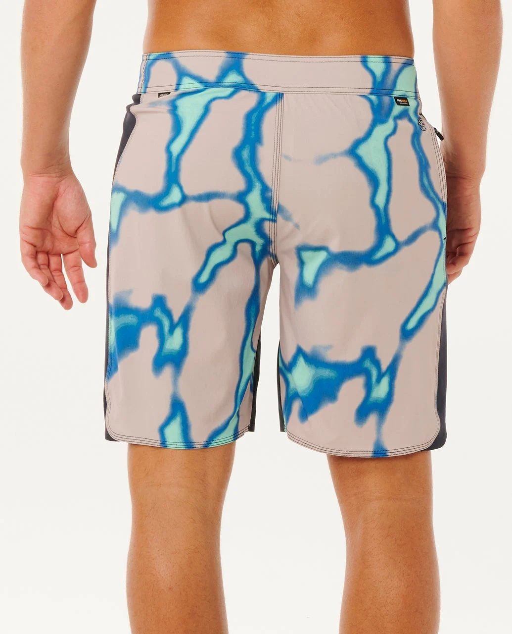 Mirage 3-2-One Ultimate 19" Boardshort - Image 2