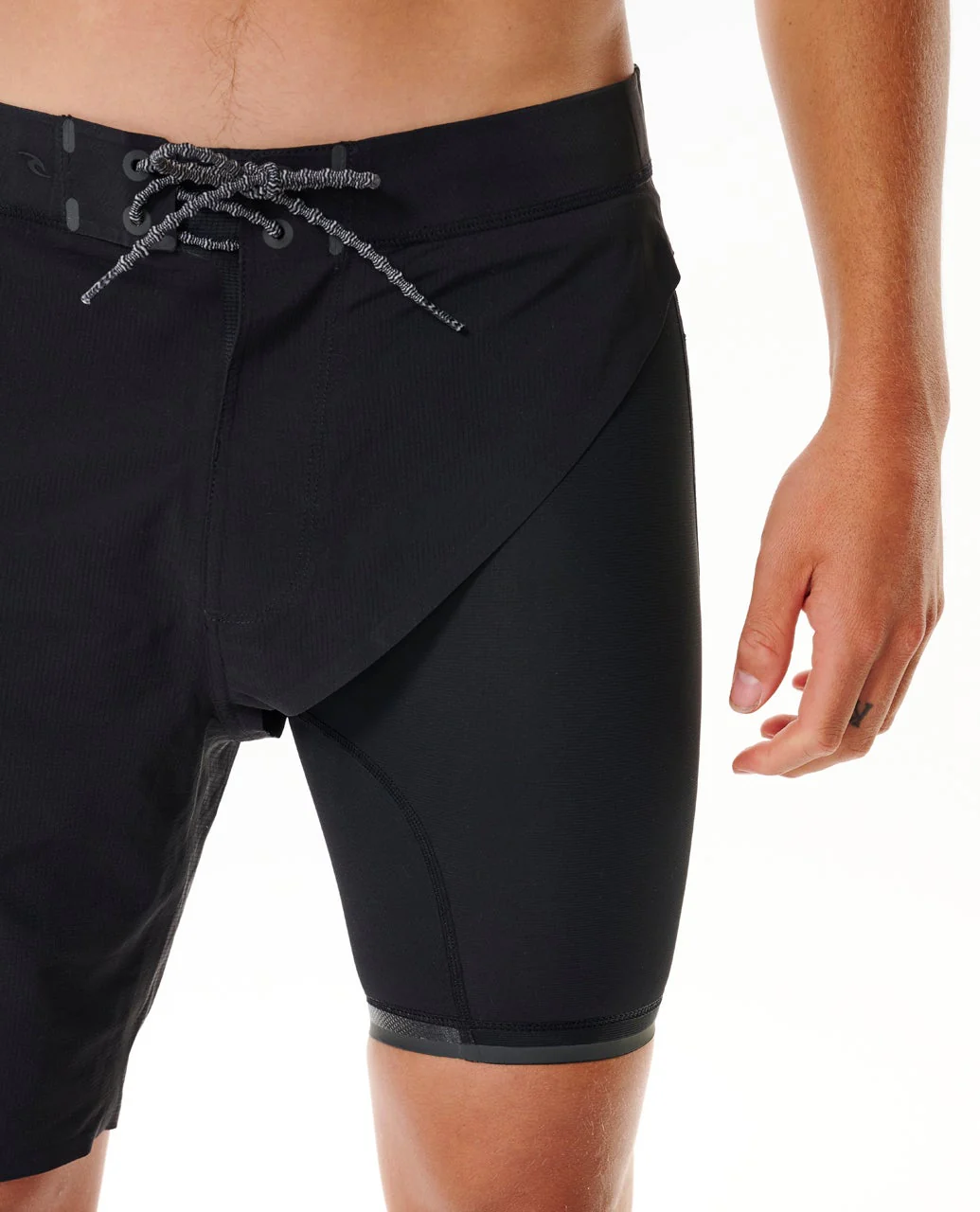 Mirage Activate Compression Liner Ultimate 19" Boardshort - Image 3