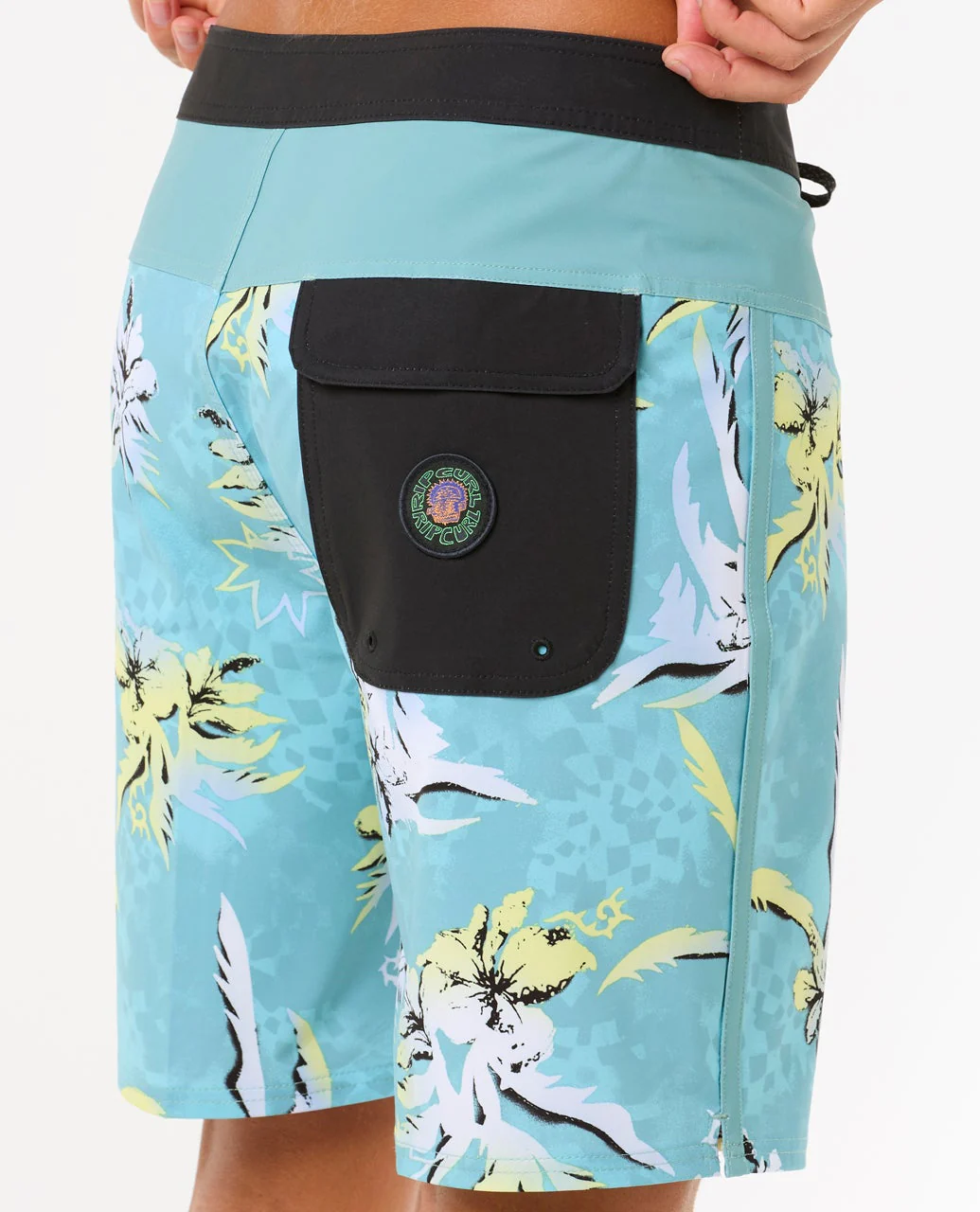 Mirage Mason Raw Energy 19" Boardshort - Image 5