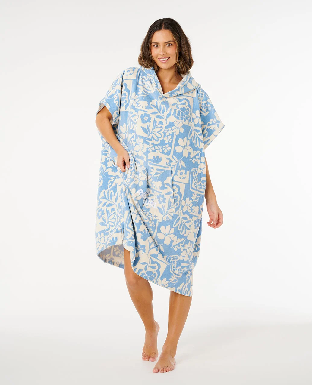 Mixed Hooded Towel Poncho - Image 4
