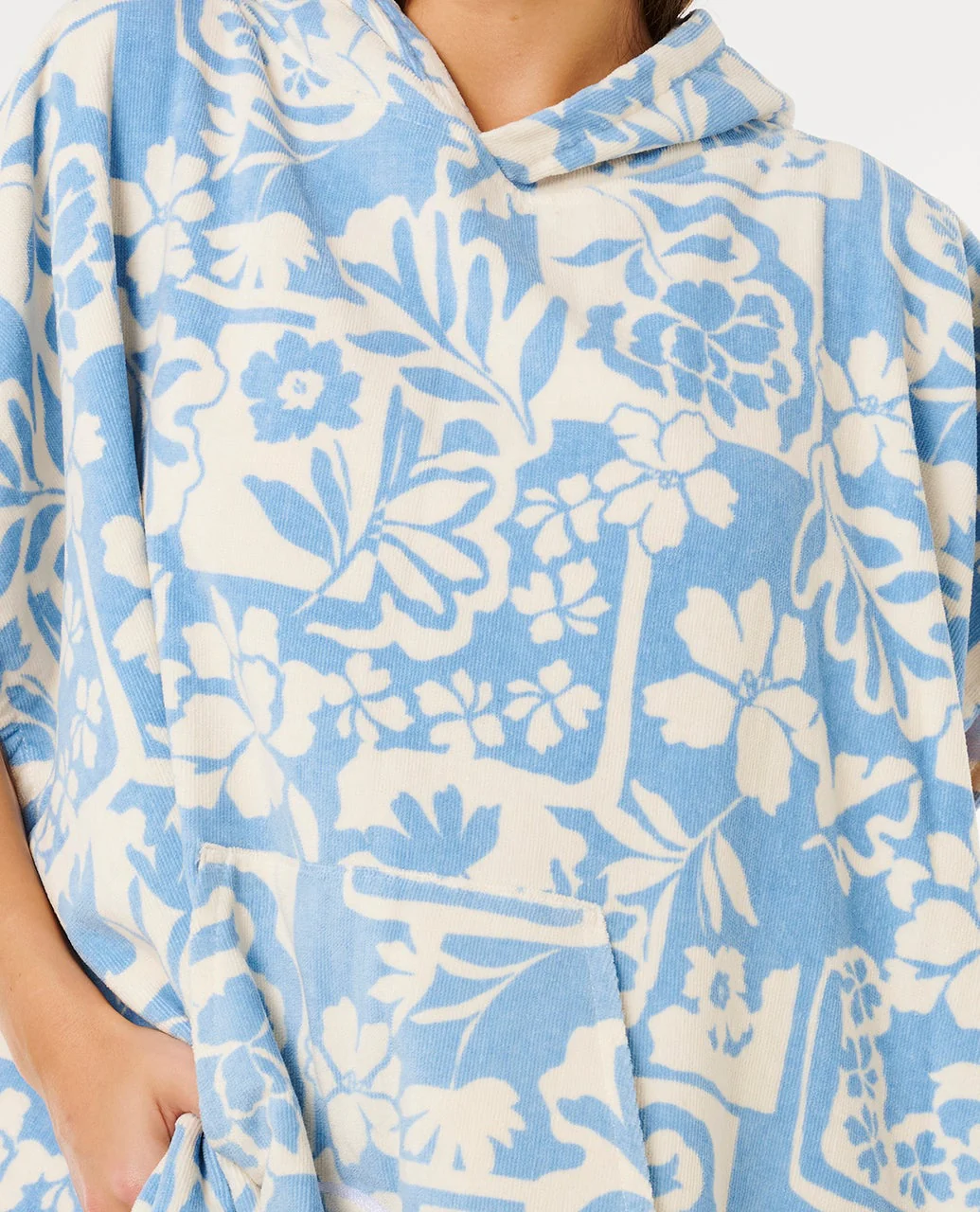 Mixed Hooded Towel Poncho - Image 5