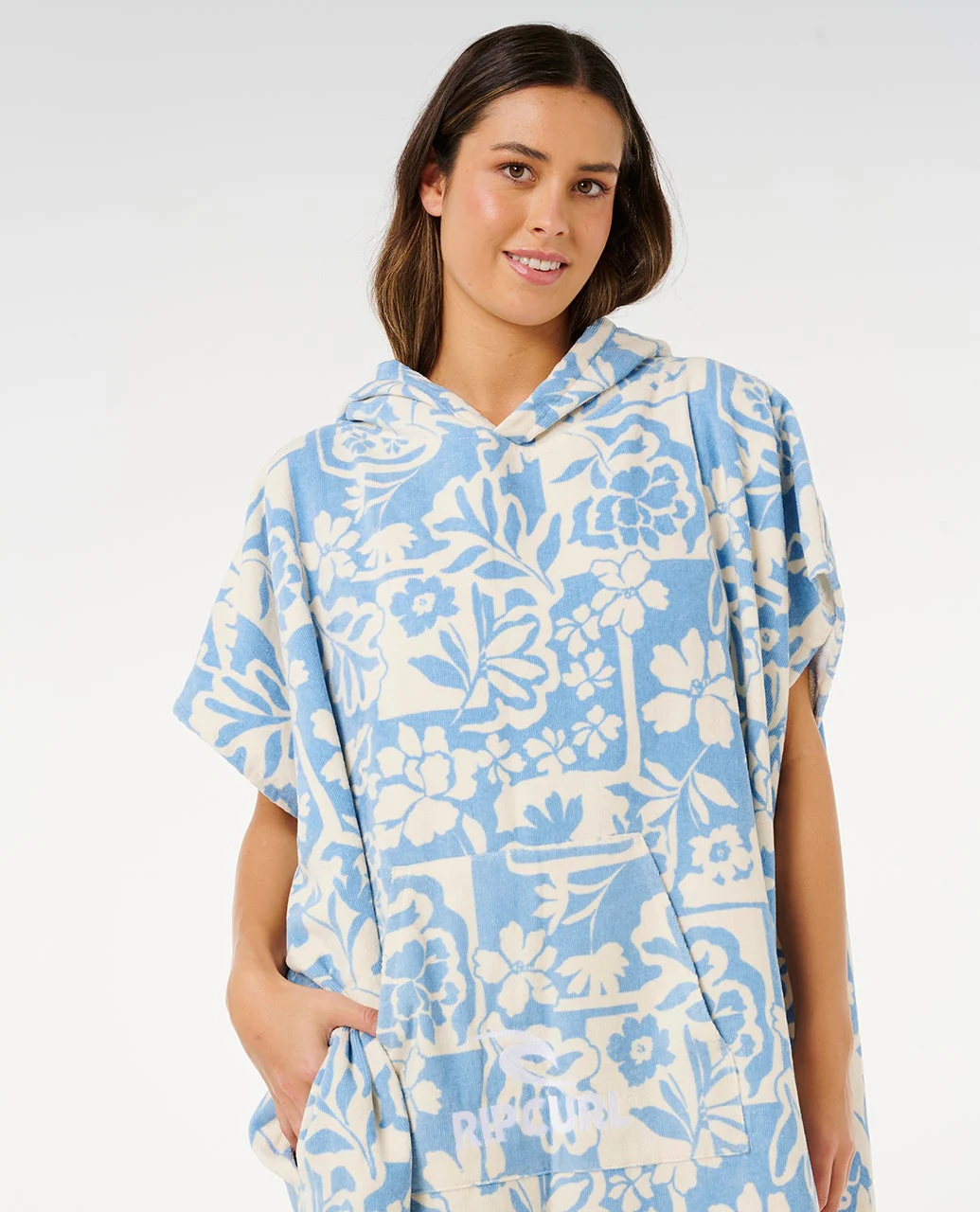 Mixed Hooded Towel Poncho - Image 6