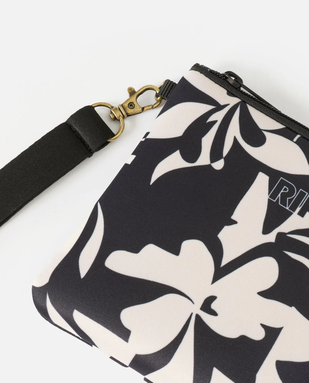 Mixed Neo Pouch - Image 5