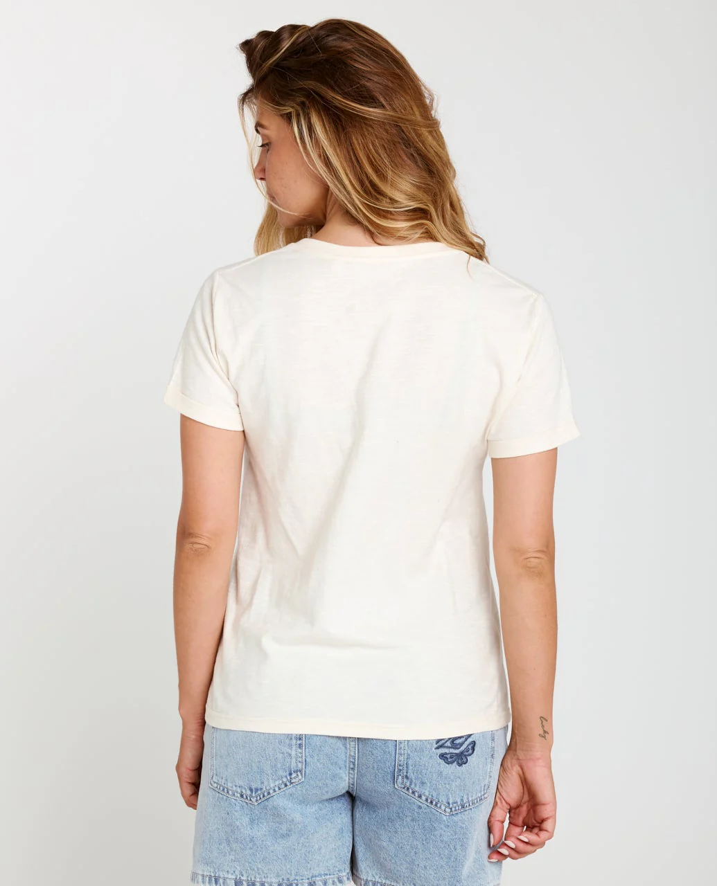 Molokaï V Printed Tee - Image 3