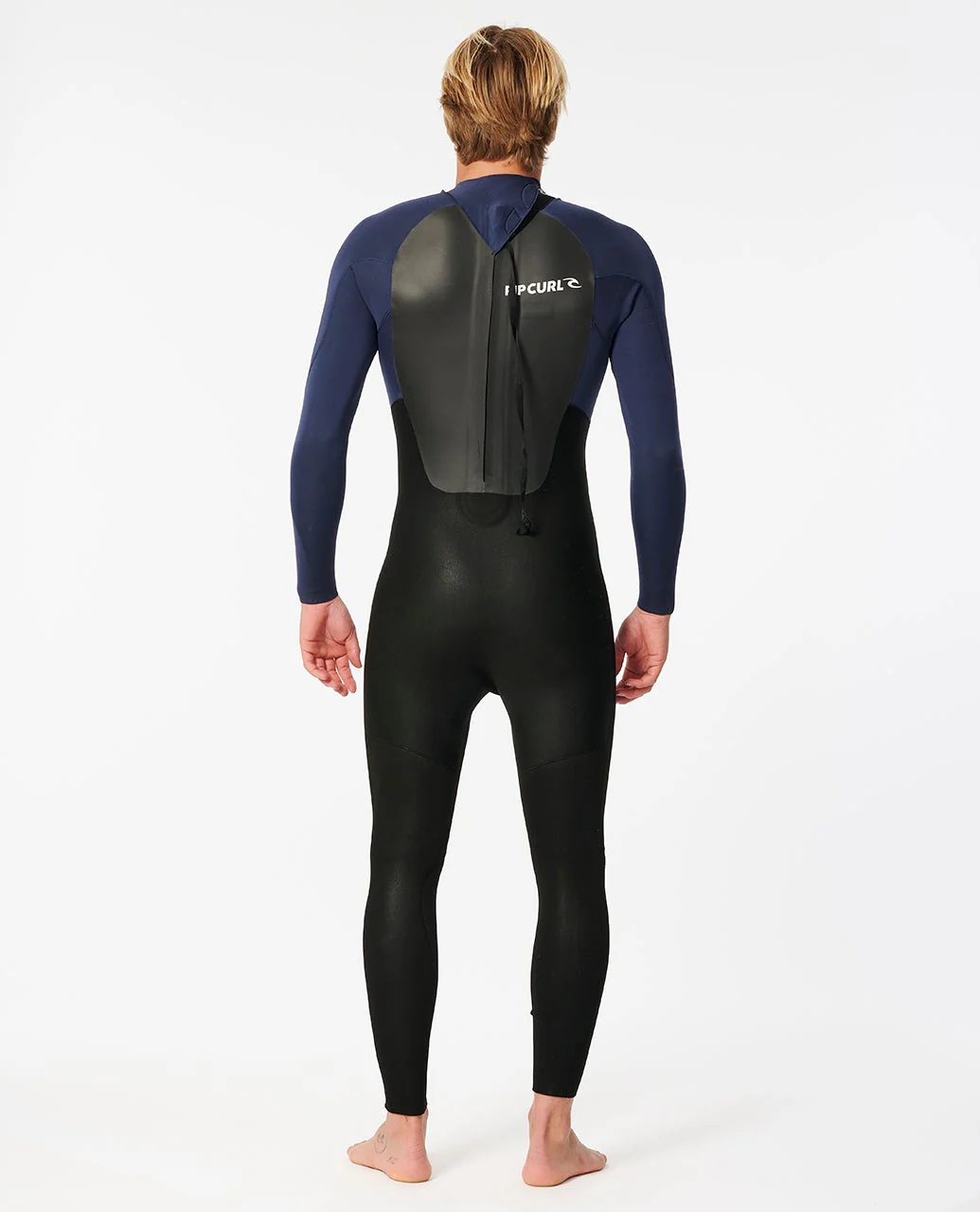 Omega 3/2 Back Zip Wetsuit - Image 3