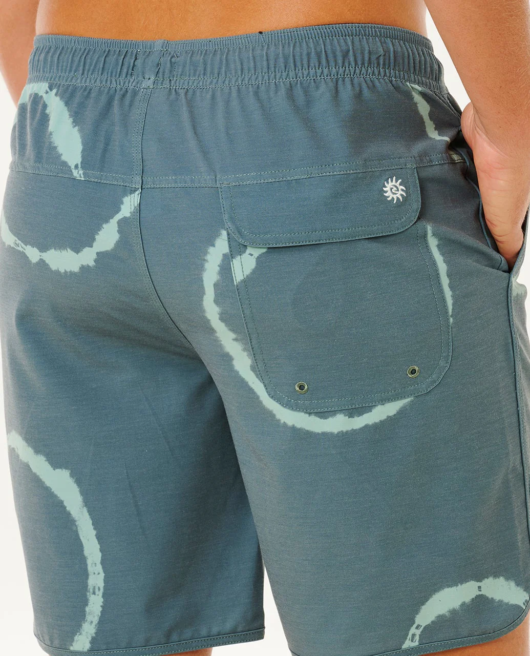Pacific Rinse Dye Volley Boardshort - Image 5