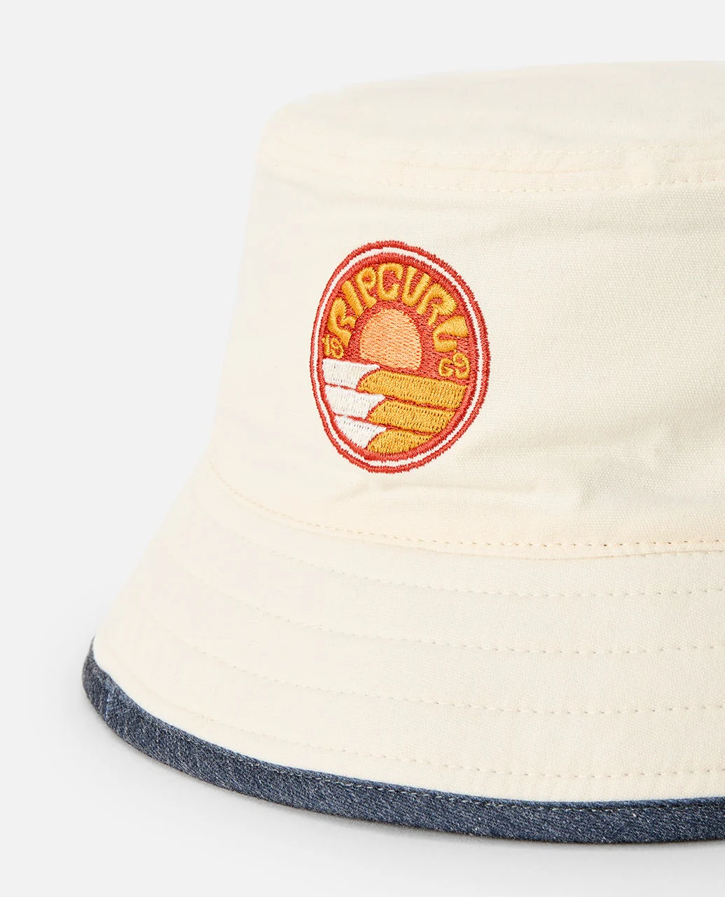 Pacific Rinse Revo Bucket Hat - Image 3