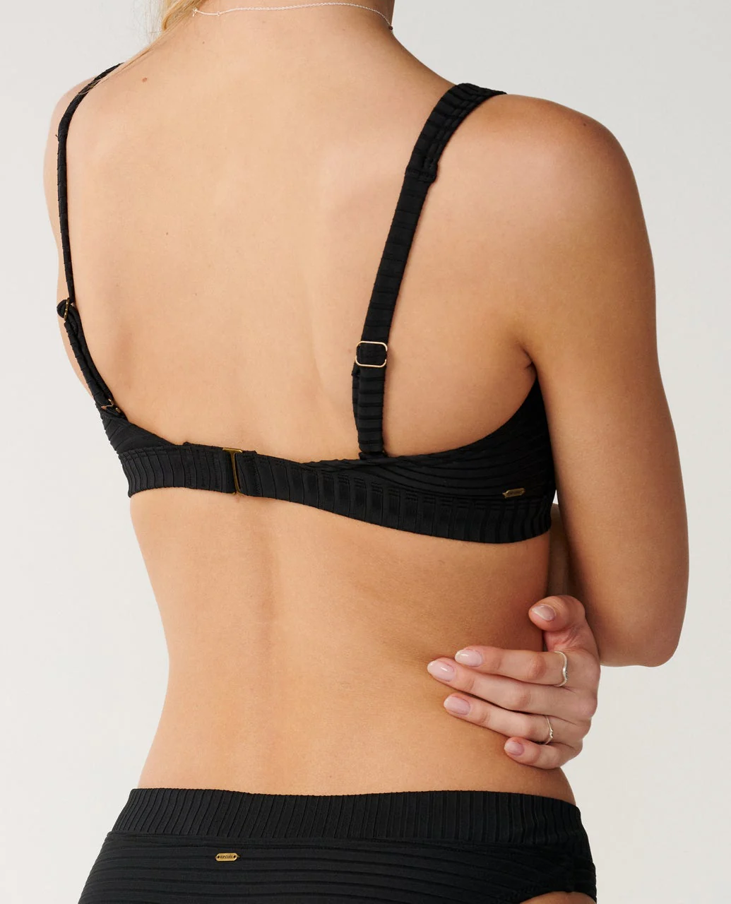 Premium Surf D-E Crop Bikini Top - Image 8