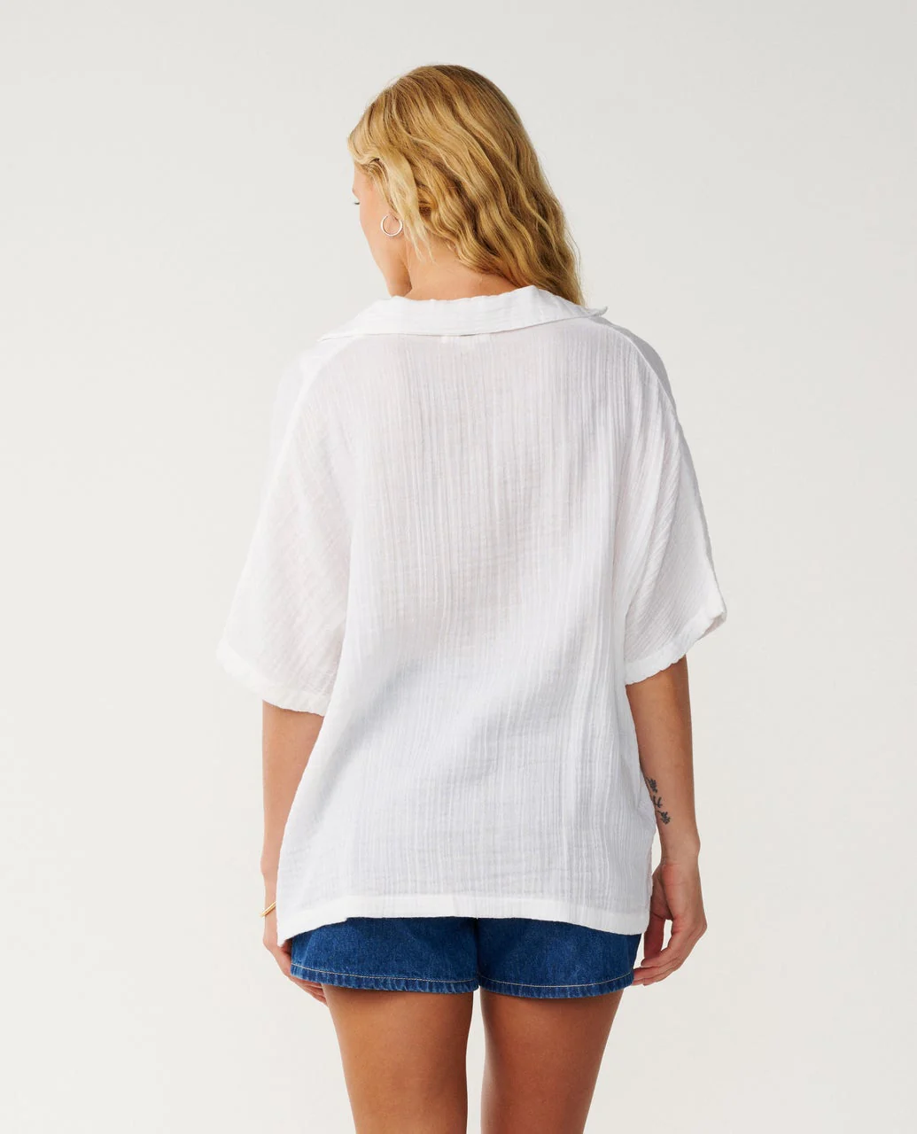 Premium Surf Short Sleeve Shirt - Image 3