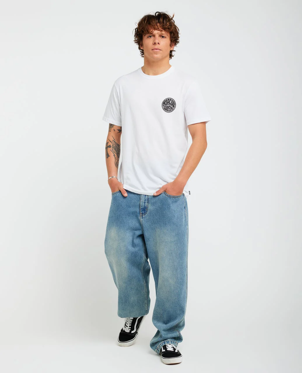 Round Flag Standard Tee - Image 4