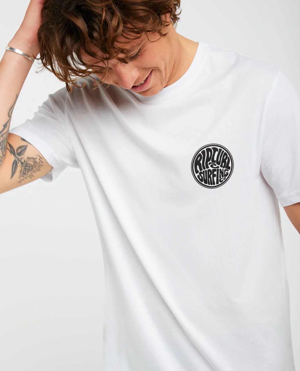Round Flag Standard Tee - Image 7