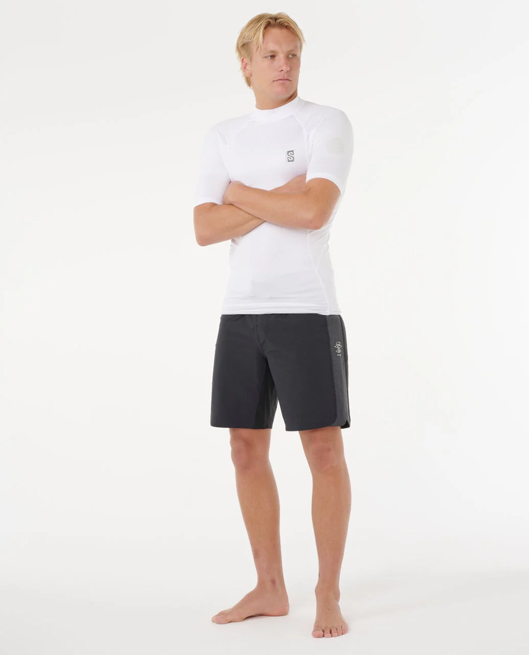 Search UPF50 Performance Short Sleeve Rash Vest - Image 4
