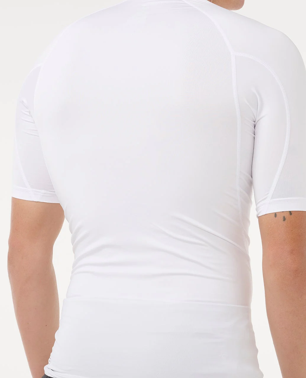 Search UPF50 Performance Short Sleeve Rash Vest - Image 5