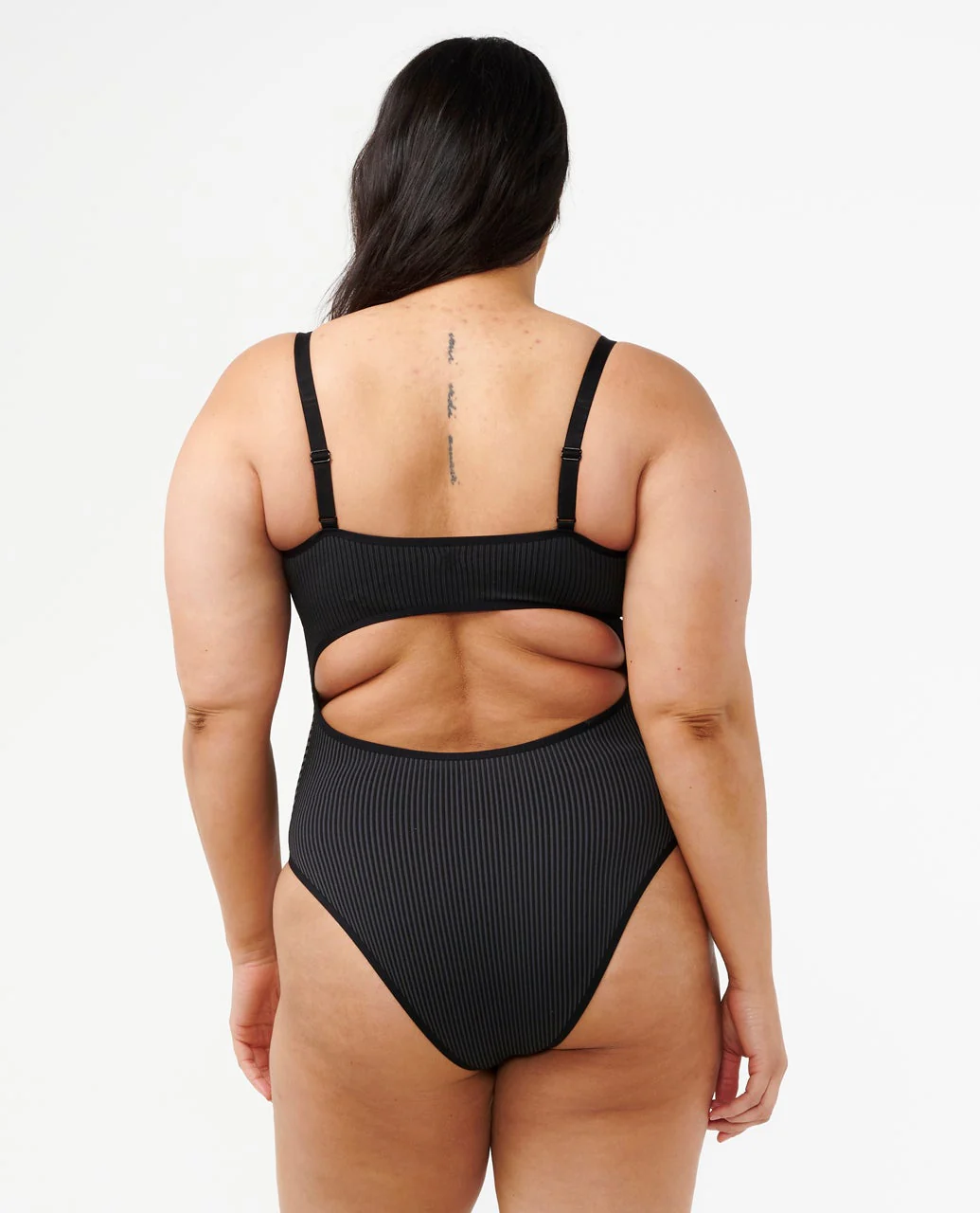 The One 2.0 One Piece - Image 11