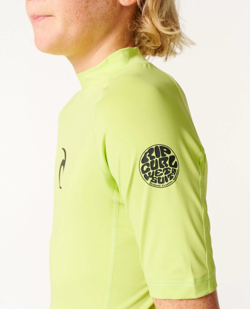 Waves UPF Short Sleeve Boy Rash vest - Image 5