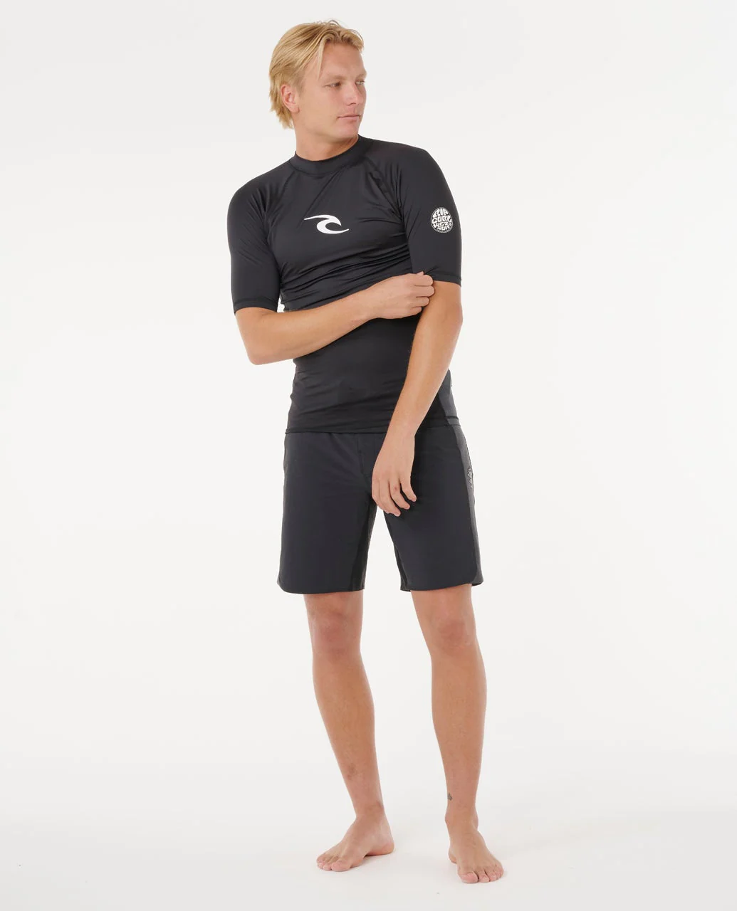Waves UPF50 Performance Short Sleeve Rash Vest - Image 4