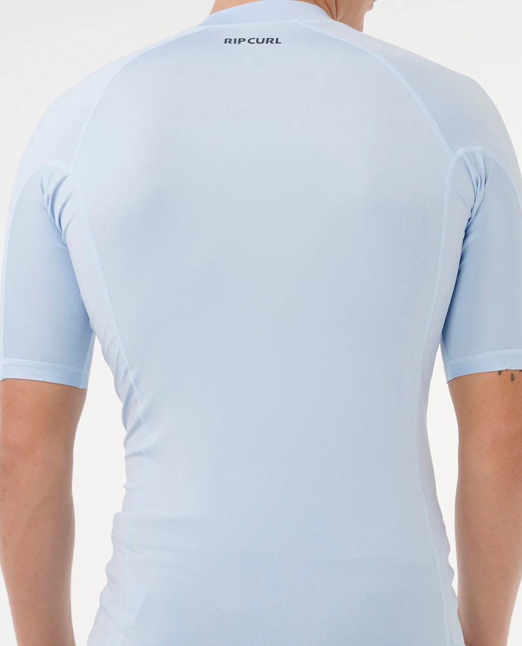 Waves UPF50 Performance Short Sleeve Rash Vest - Image 5
