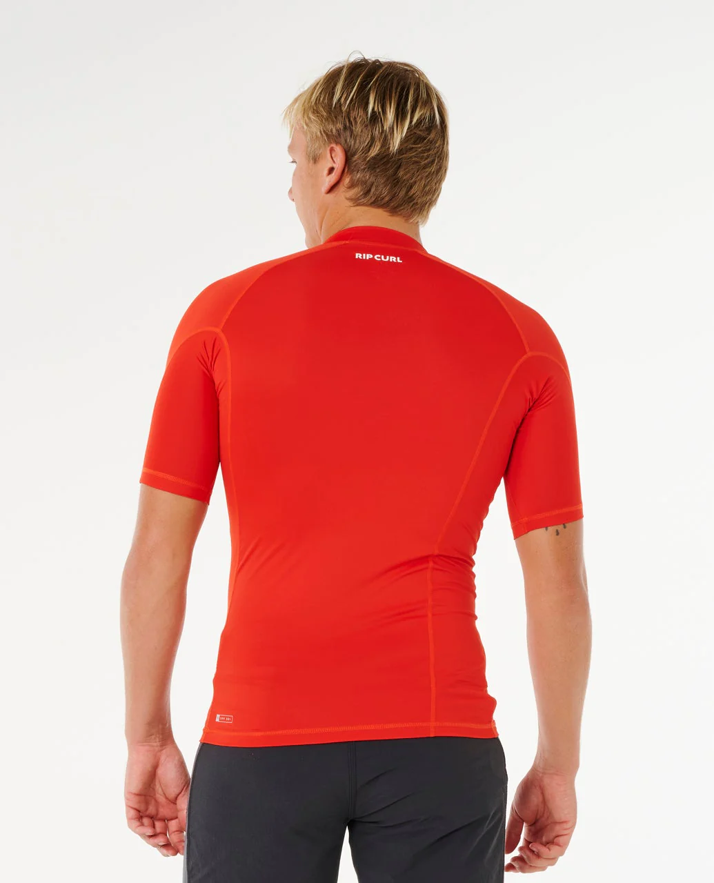 Waves UPF50 Performance Short Sleeve Rash Vest - Image 3