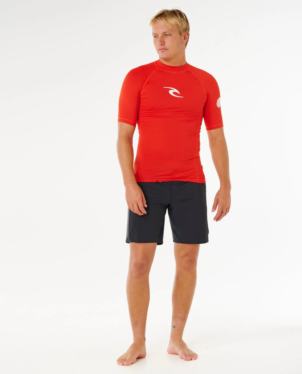 Waves UPF50 Performance Short Sleeve Rash Vest - Image 5